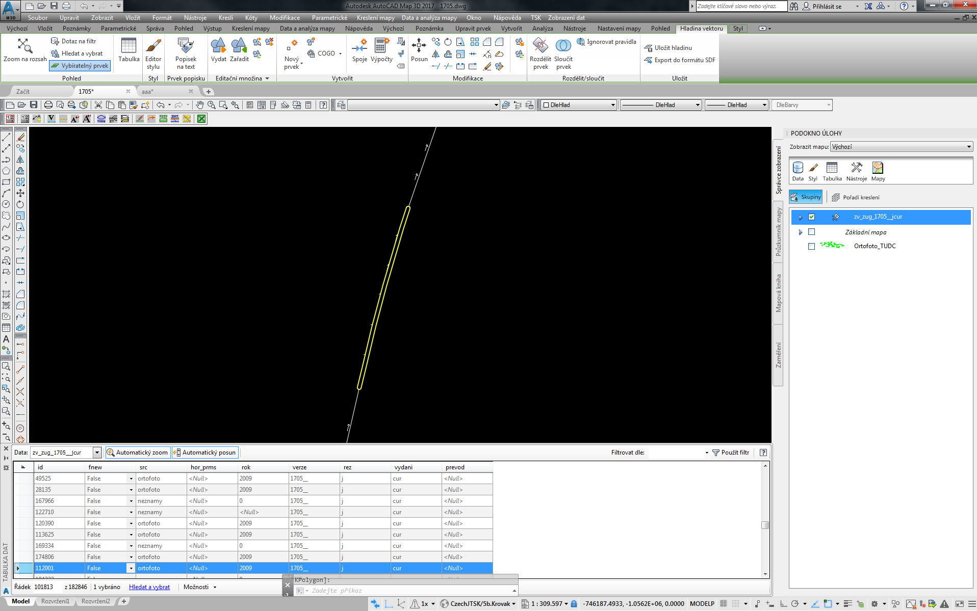 Change style for selected feature. - Autodesk Community