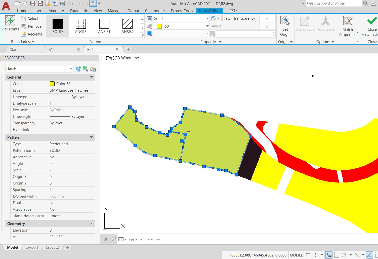 AutoCAD 2020: A hatch that appears to contain two pieces fails to ...